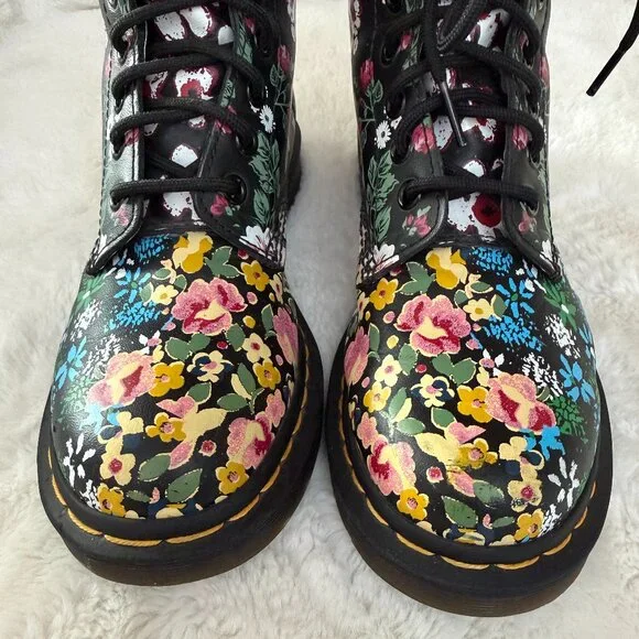 Dr. Martens 1460 Pascal Floral Lace‑Up Boots Women's Black Floral Leather Size:6 - Picture 5 of 14